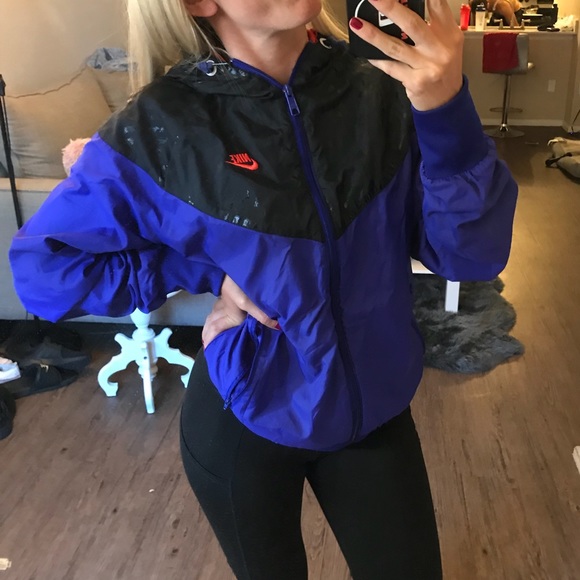 Nike Jackets & Blazers - Nike windbreaker Jacket